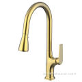 Mezcladora de fregadero de agua fría y caliente de la cocina